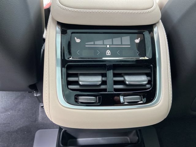 New 2026 Volvo XC90 B6 Plus AWD/4WD image 14