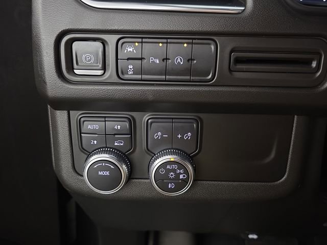 Certified 2023 GMC Yukon XL SLE w/ Gmc Pro Safety Plus Package image 17