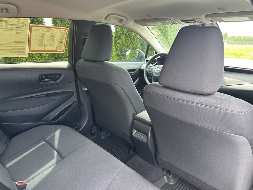 Certified 2025 Toyota Corolla LE FWD image 30