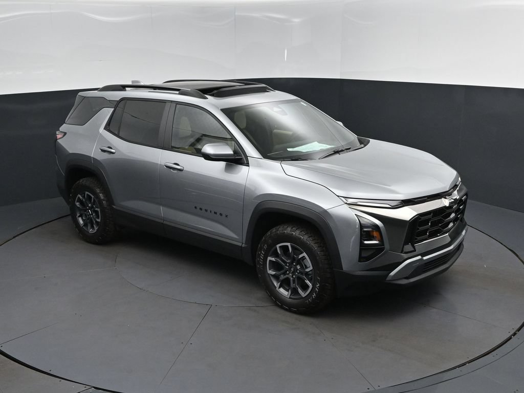 New 2026 Chevrolet Equinox ACTIV w/ Convenience Package III FWD image 36