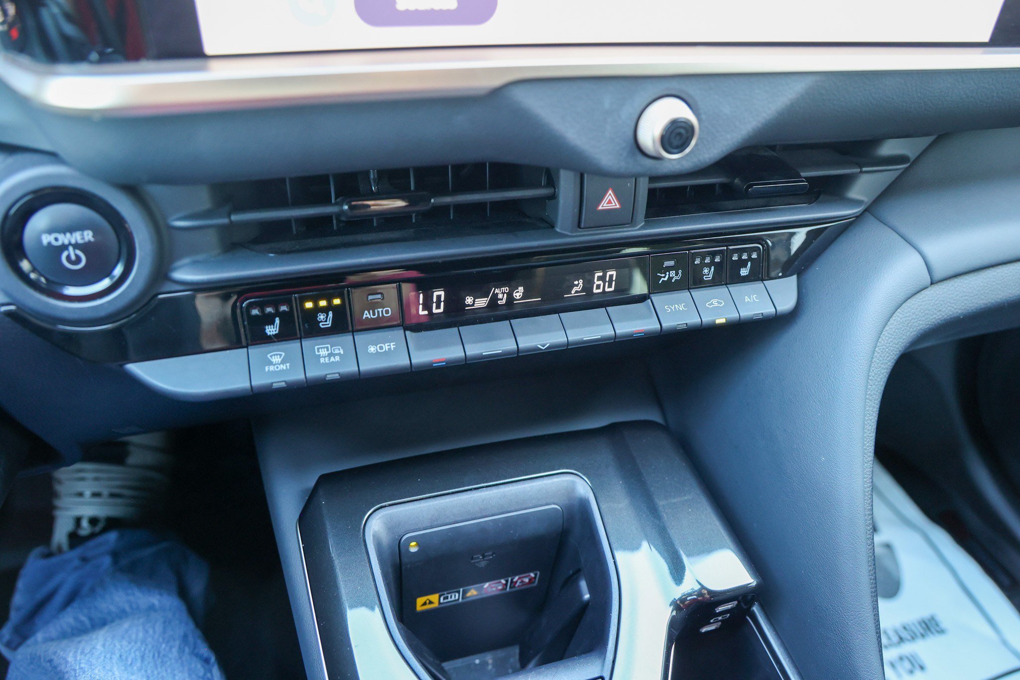 Certified 2025 Toyota Crown Signia AWD/4WD image 22