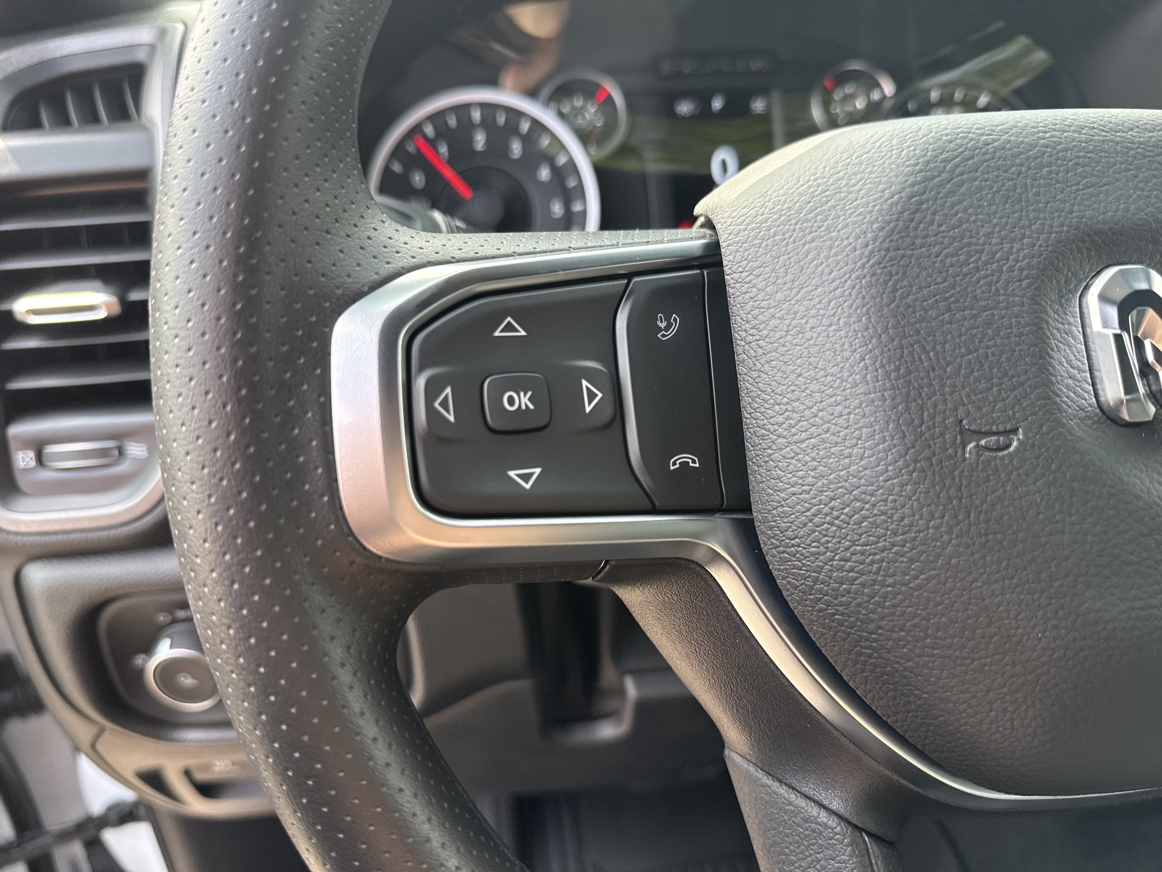 New 2026 RAM 1500 Tradesman AWD/4WD image 22