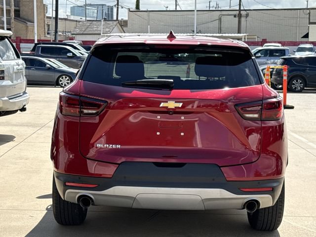 Used 2024 Chevrolet Blazer LT w/ Driver Confidence Package FWD image 5