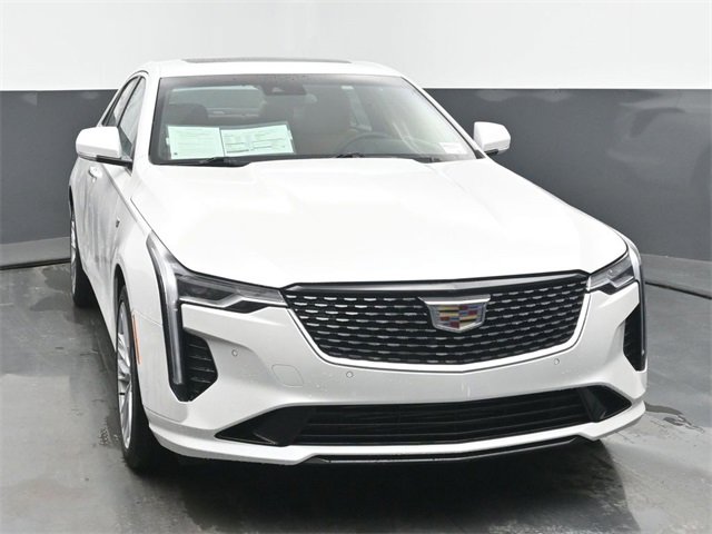 Certified 2025 Cadillac CT4 Premium Luxury image 8