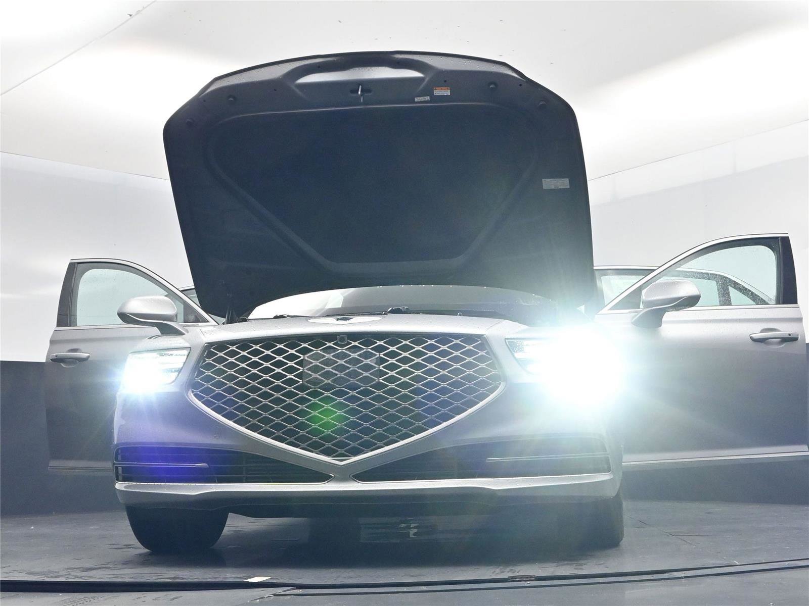 Used 2021 Genesis G90 3.3T Premium image 40