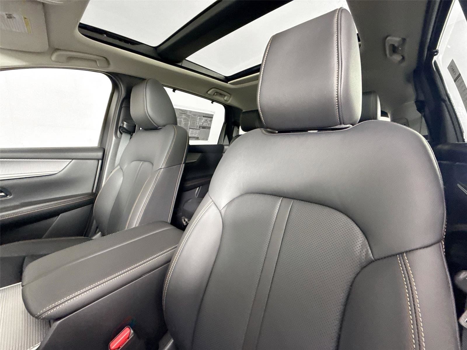 New 2026 MAZDA CX-90 Plug-In Hybrid w/Premium Sport image 13