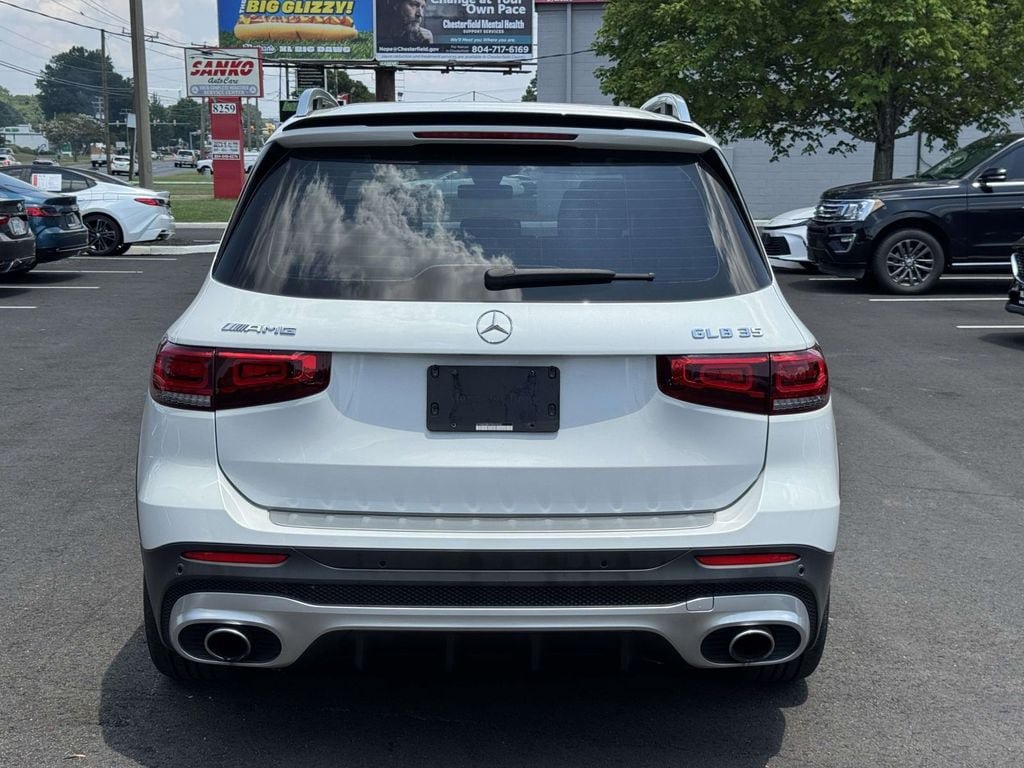 Used 2023 Mercedes-Benz GLB 35 AMG 4MATIC image 23
