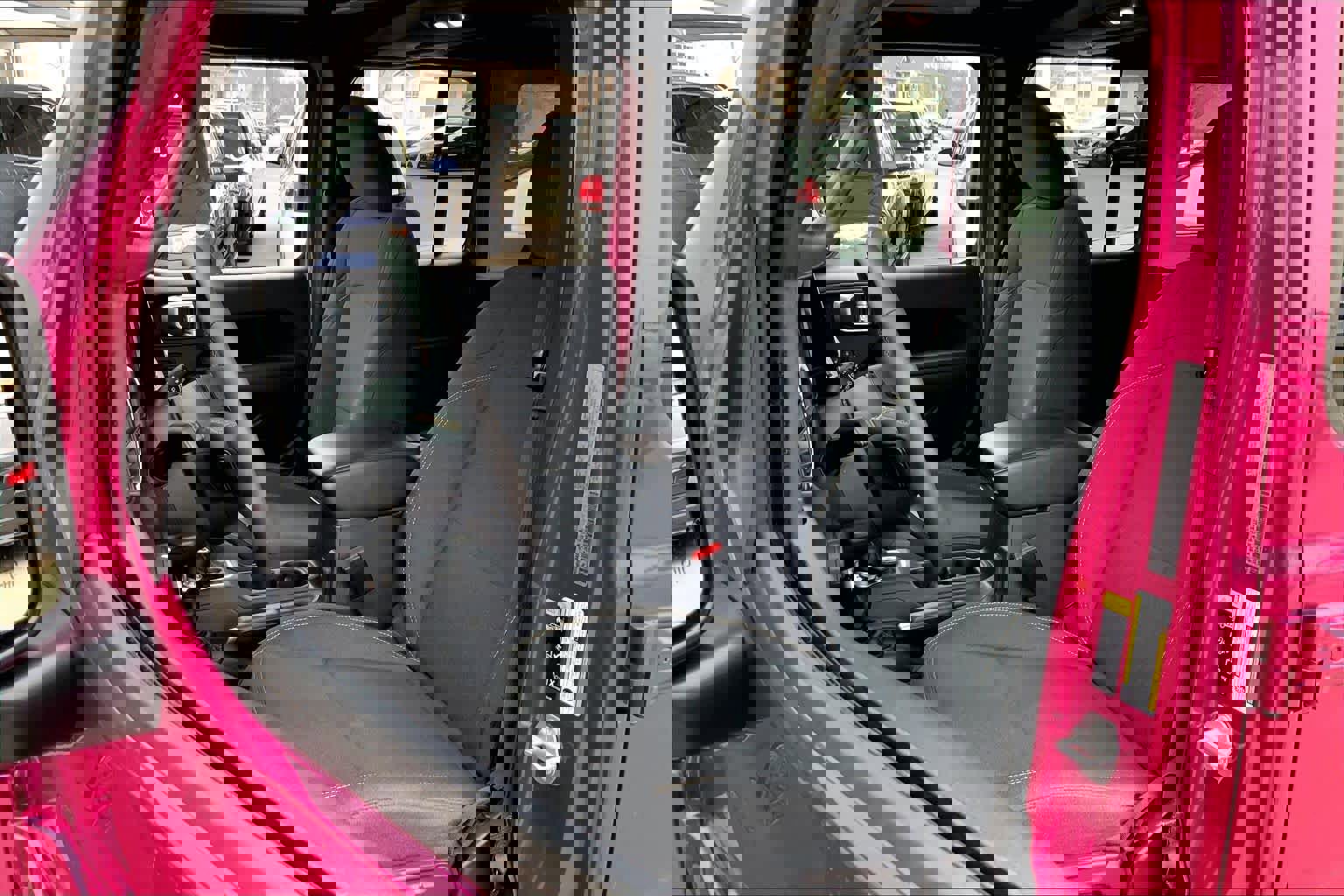 Used 2024 Jeep Wrangler Sport S image 9