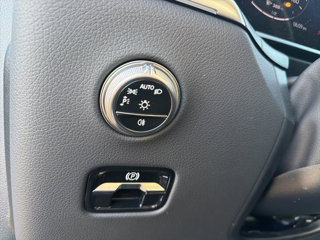 Used 2026 Mercedes-Benz GLC 300 GLC 300 image 14