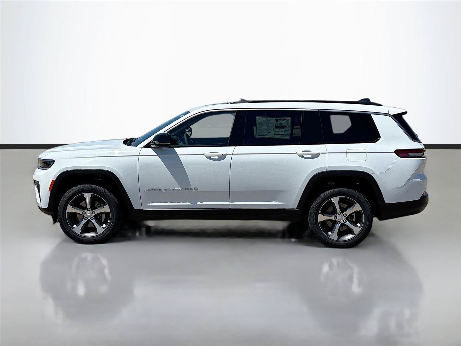 New 2026 Jeep Grand Cherokee L Limited AWD/4WD image 8