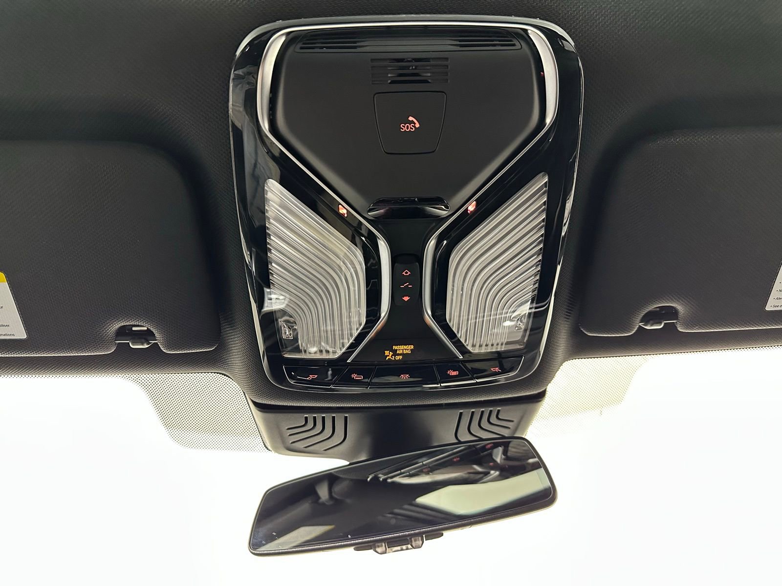 Used 2021 BMW 750i xDrive w/ Luxury Rear Seating Package image 37