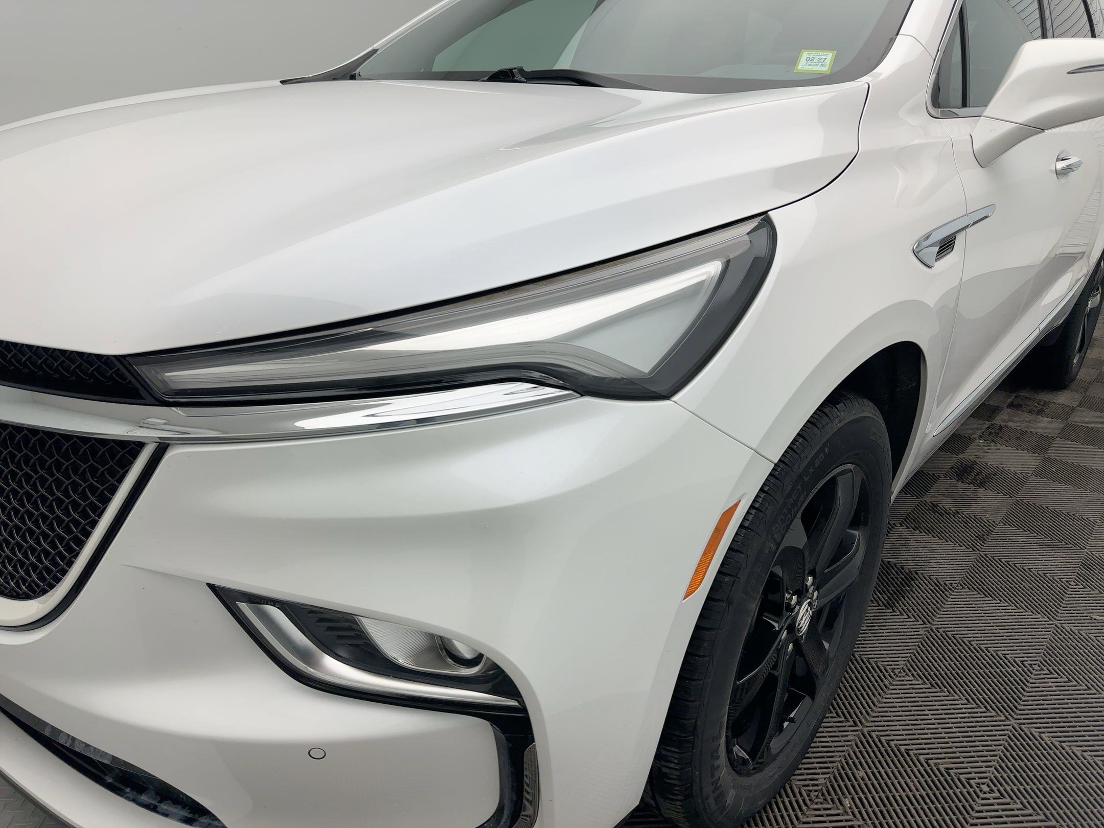 Used 2024 Buick Enclave Essence w/ Experience Buick Package image 11