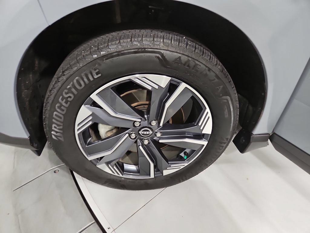 Certified 2025 Nissan Murano SL w/ Cargo Package AWD/4WD image 28