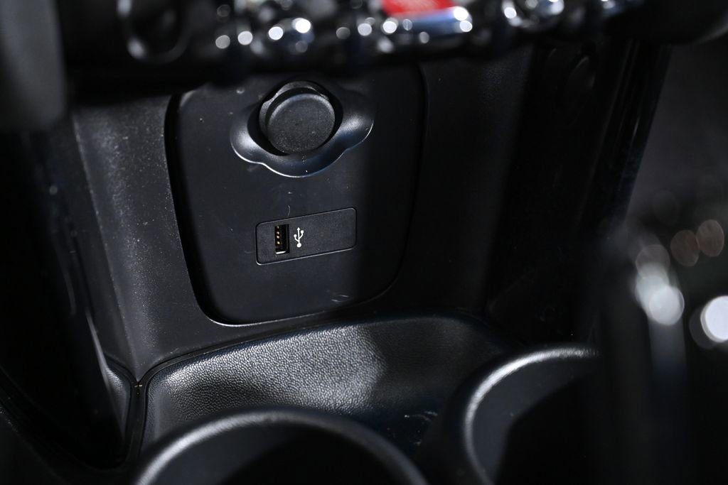 Used 2024 MINI Cooper S image 21
