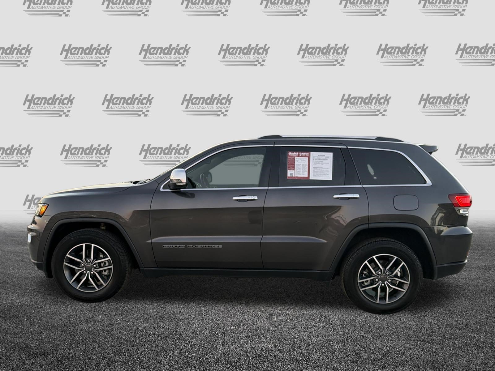 Used 2021 Jeep Grand Cherokee Limited w/ Premium Lighting Group AWD/4WD image 7