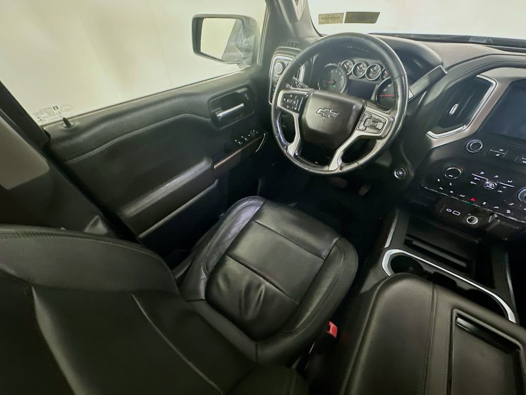 Used 2019 Chevrolet Silverado 1500 LT Trail Boss image 9