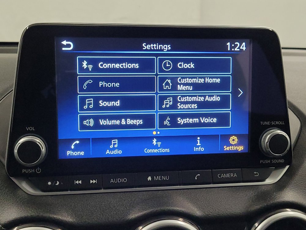 Used 2025 Nissan Sentra SV FWD image 25