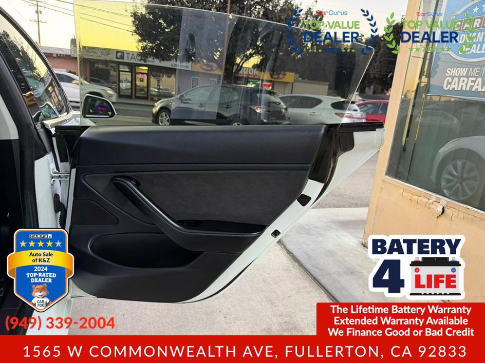 Used 2018 Tesla Model 3 Long Range RWD image 26