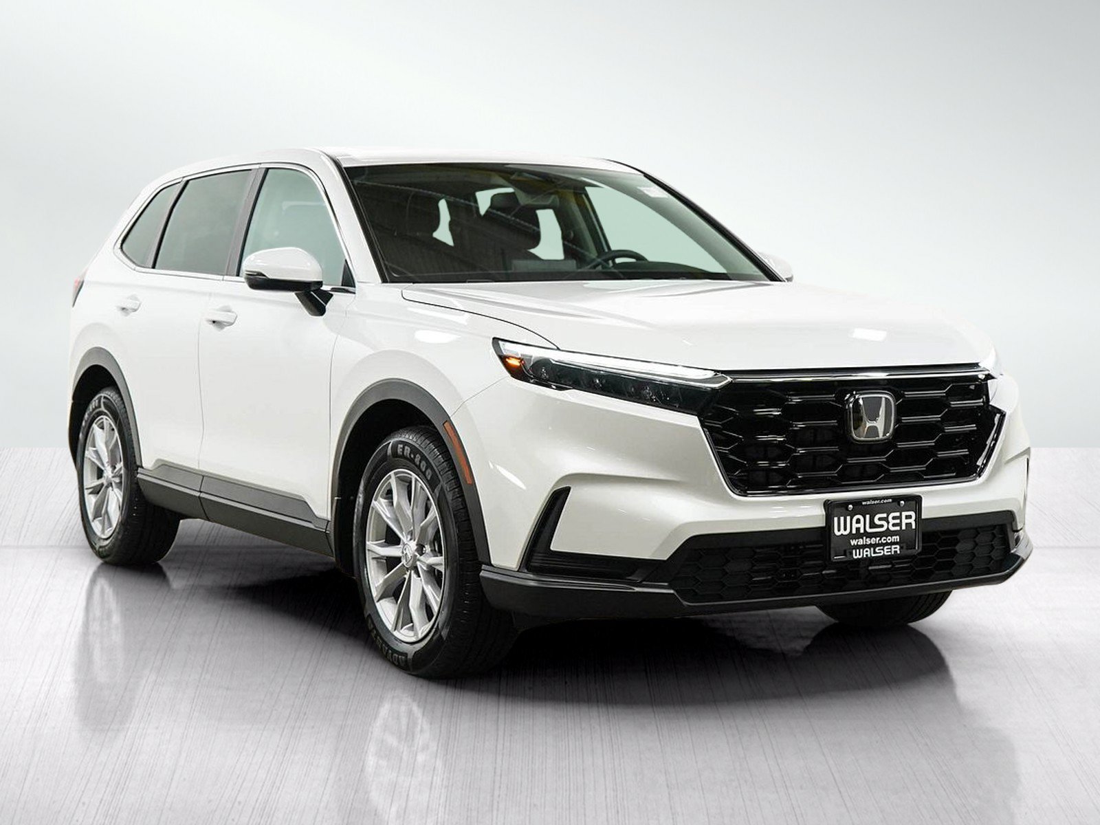 Used 2025 Honda CR-V EX image 7