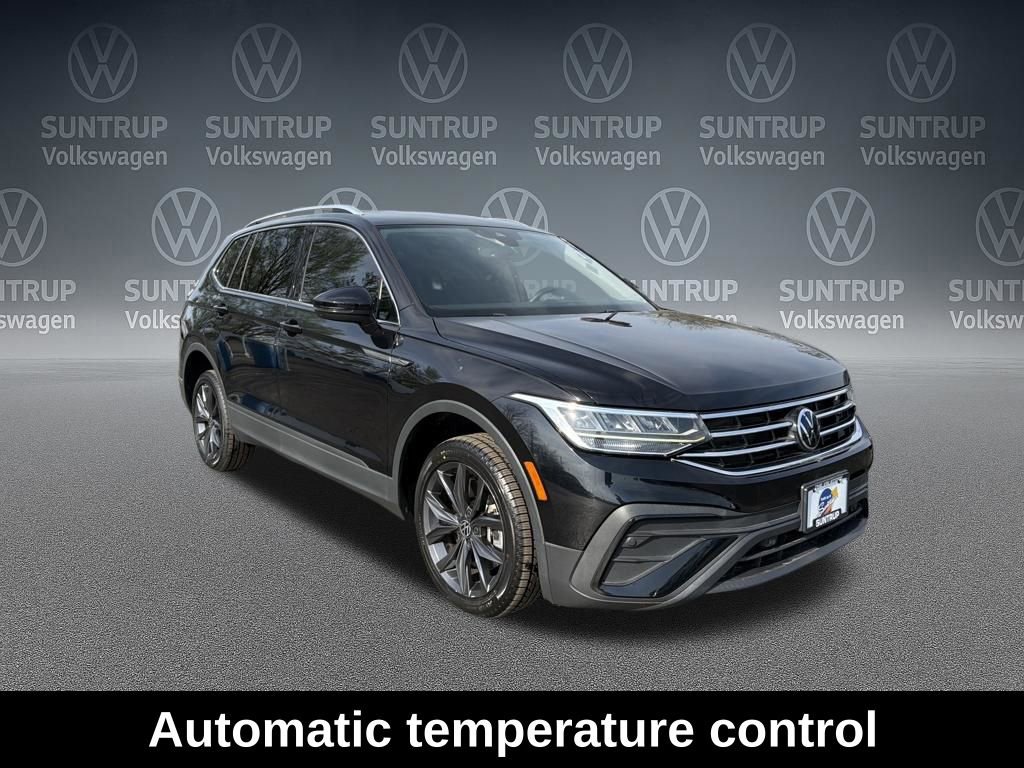 Used 2023 Volkswagen Tiguan SE image 9