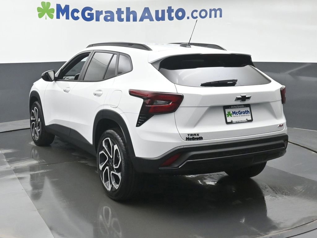 New 2026 Chevrolet Trax RS w/ Driver Confidence Package image 21