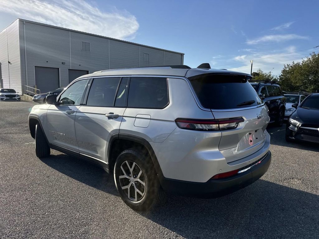 Used 2023 Jeep Grand Cherokee L Limited image 5