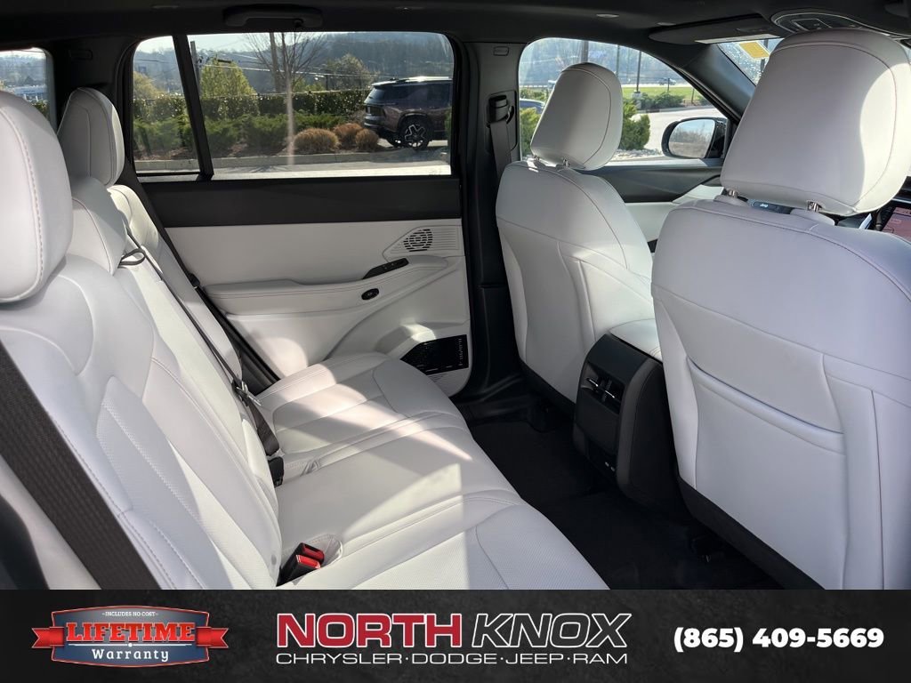 New 2026 Jeep Cherokee Limited image 25