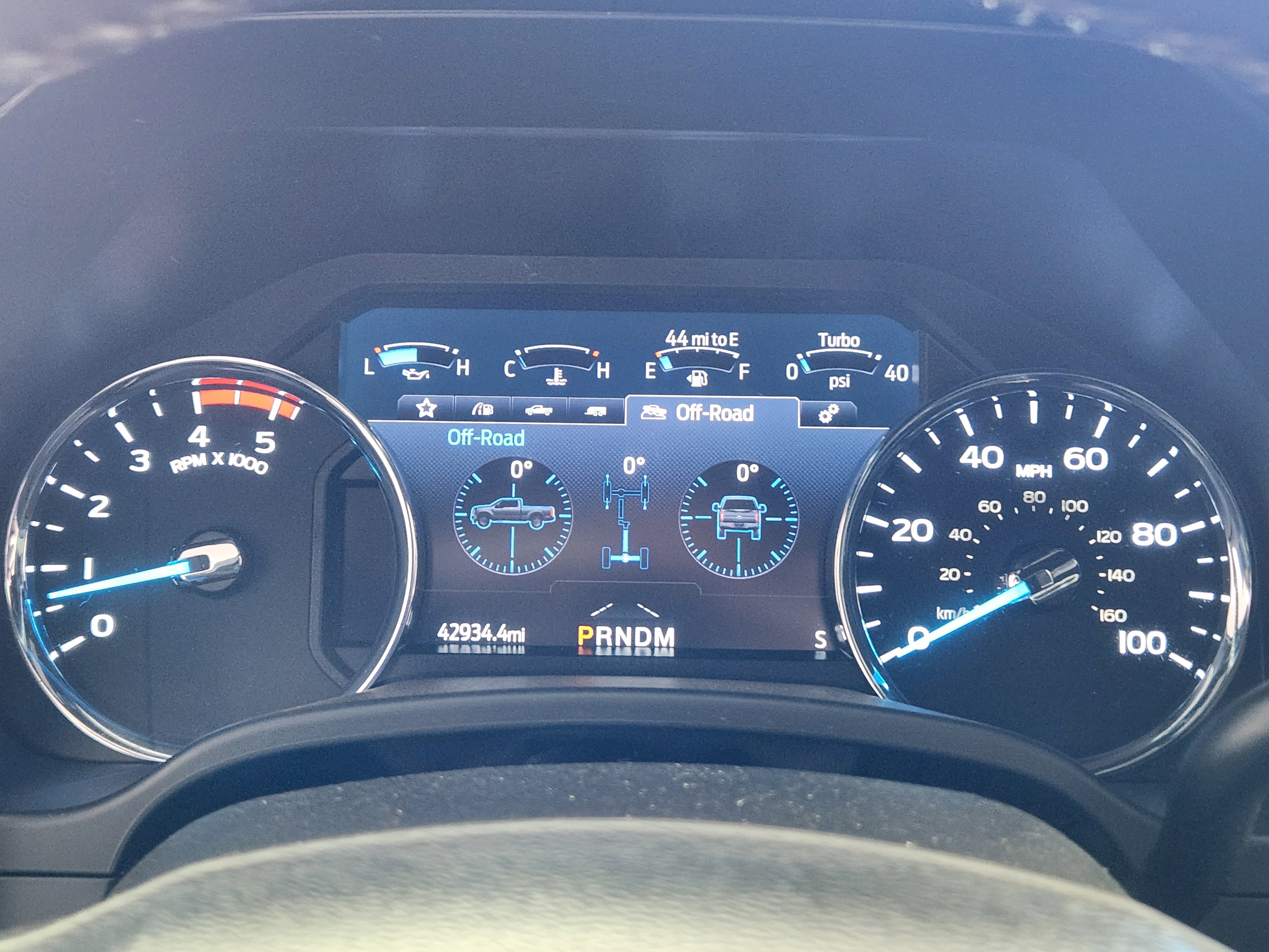 Certified 2021 Ford F350 Platinum w/ FX4 Off-Road Package image 20