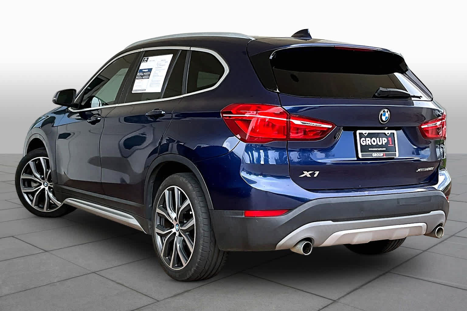 Used 2018 BMW X1 xDrive28i w/ Convenience Package AWD/4WD image 11