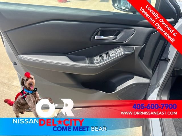 New 2026 Nissan Rogue SV FWD image 16