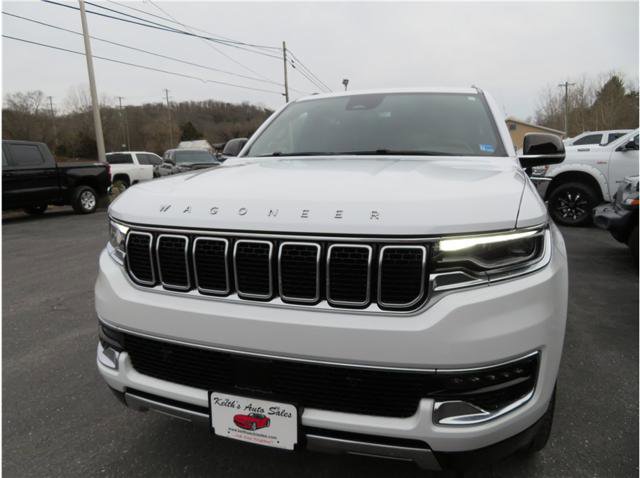 Used 2024 Jeep Wagoneer L Series III w/ Flexible Seating Group image 38