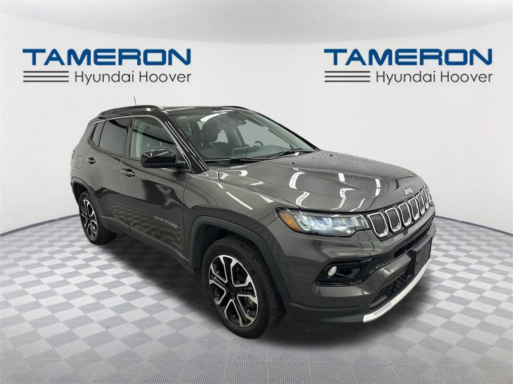 Used 2022 Jeep Compass Limited w/ Sun and Sound Group image 7