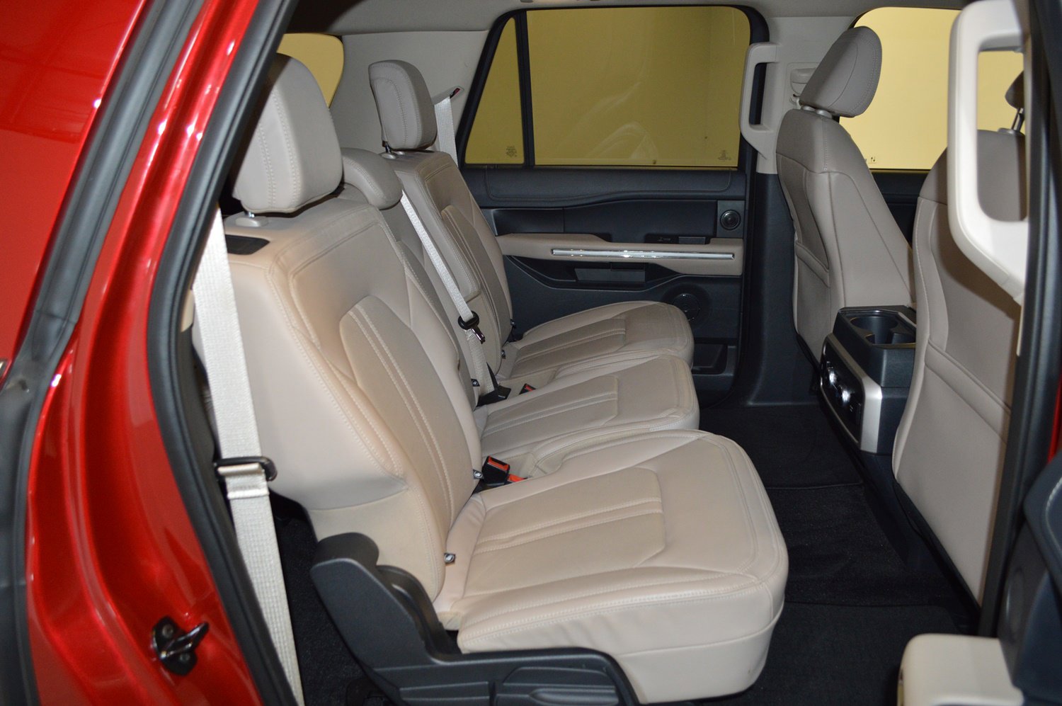 Used 2022 Ford Expedition Max Limited image 12