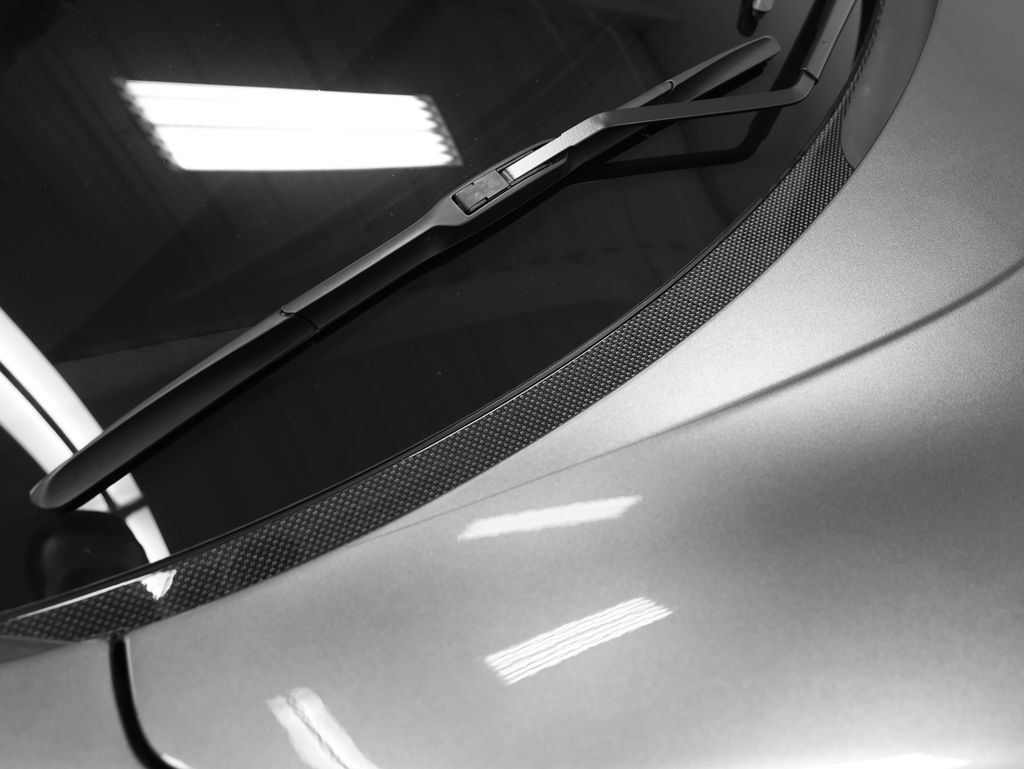 Certified 2022 Ferrari F8 Tributo RWD image 9