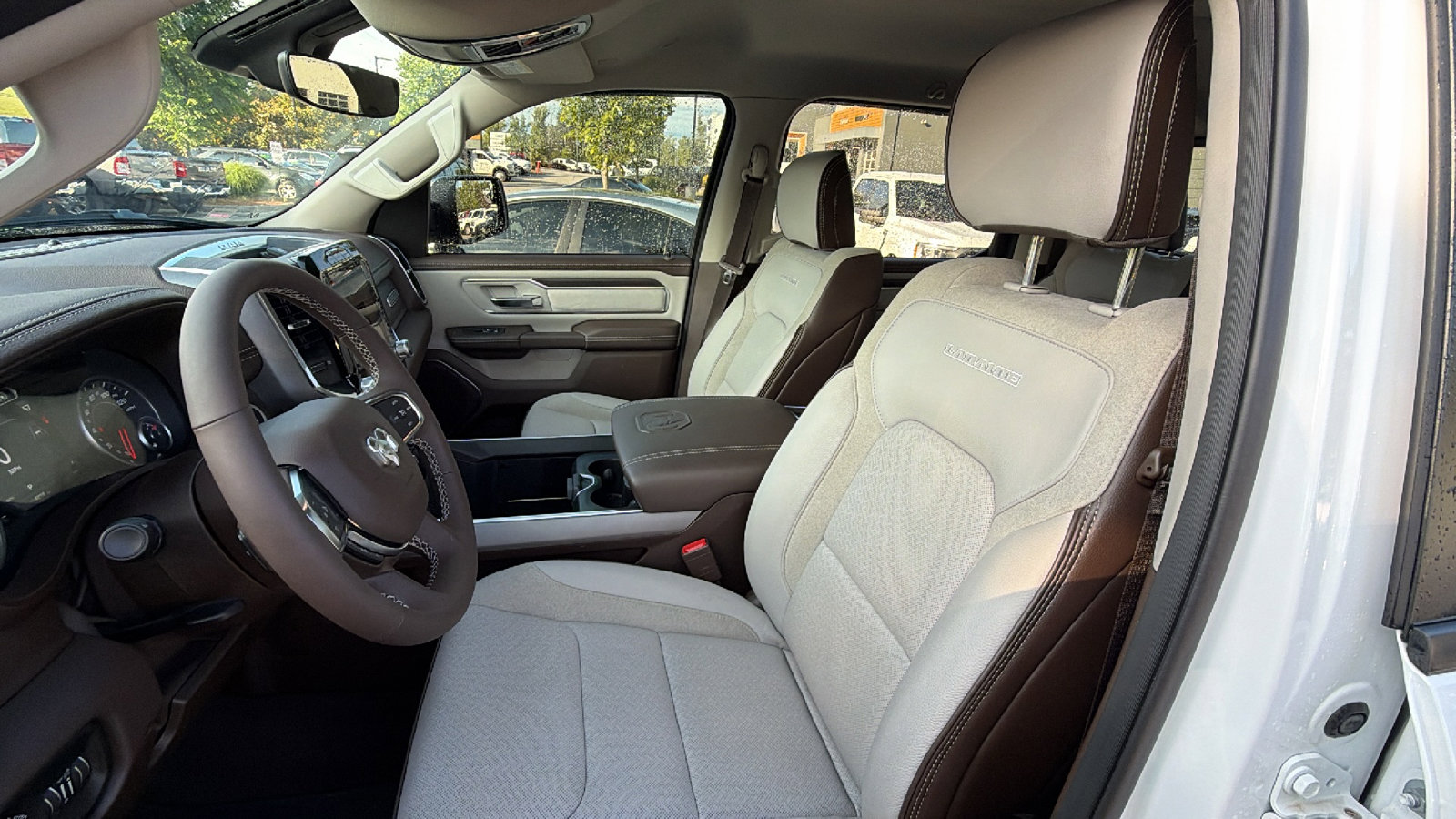 Used 2026 RAM 1500 Laramie AWD/4WD image 17