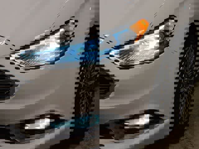 Used 2017 Ford Fusion Titanium image 11