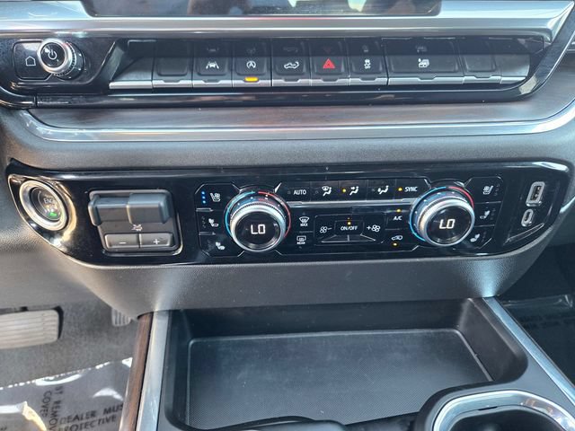 Used 2023 GMC Sierra 1500 SLT w/ SLT Premium Package RWD image 14