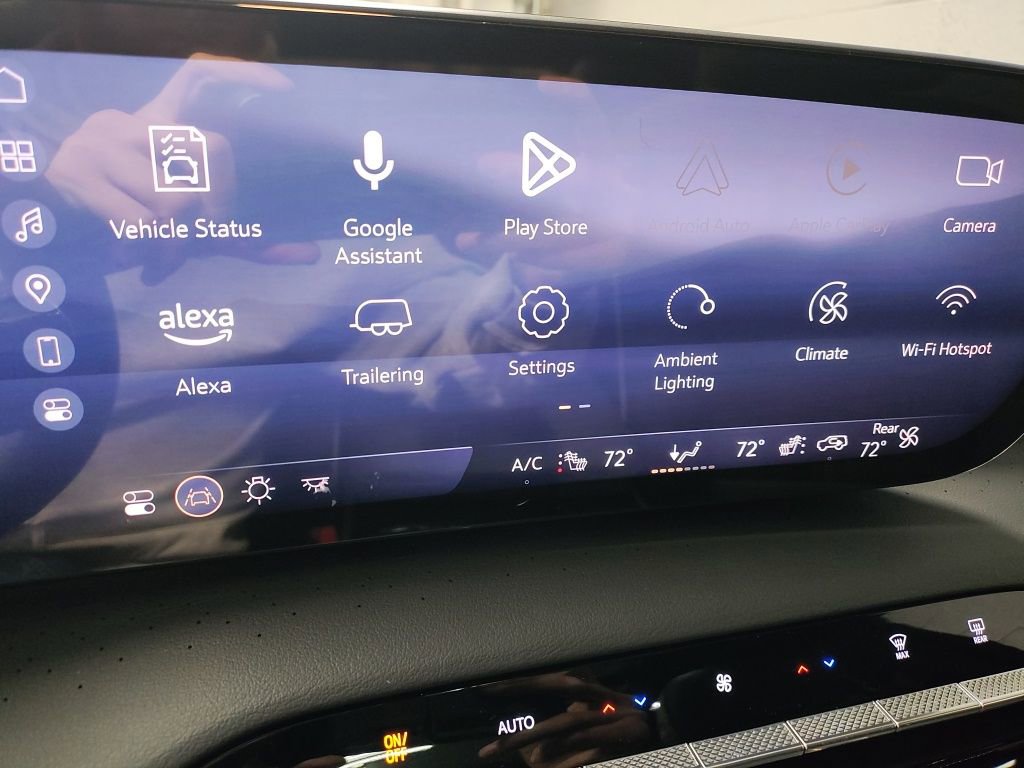 Certified 2025 Buick Enclave Avenir w/ Trailering Package, 5000 lbs. image 32