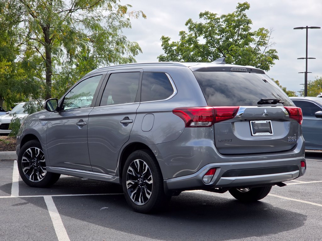 Used 2018 Mitsubishi Outlander 4WD Plug-In Hybrid image 28