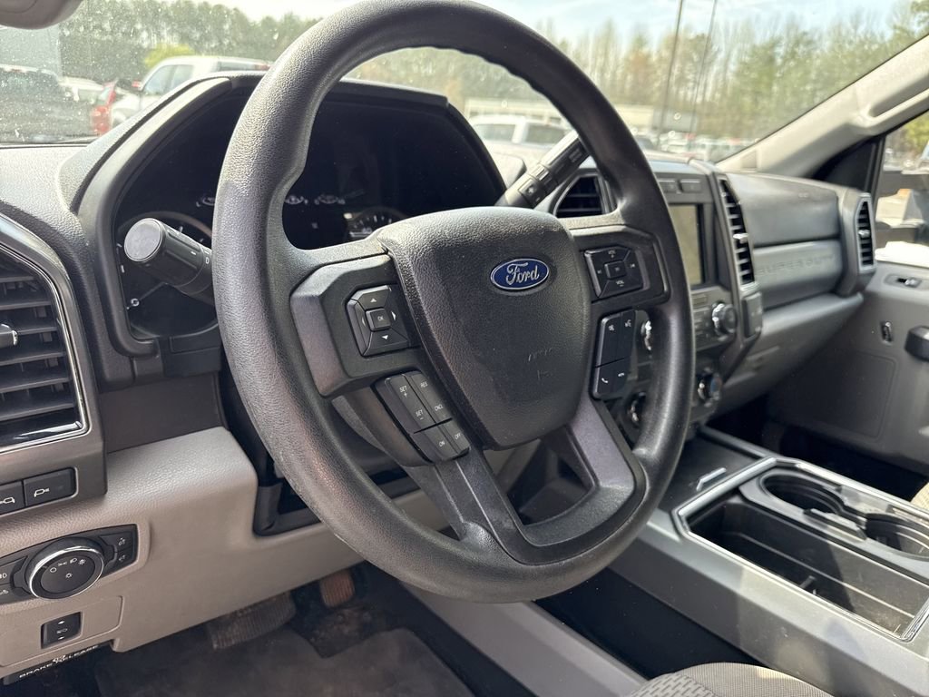 Used 2020 Ford F350 XLT w/ XLT Premium Package image 14