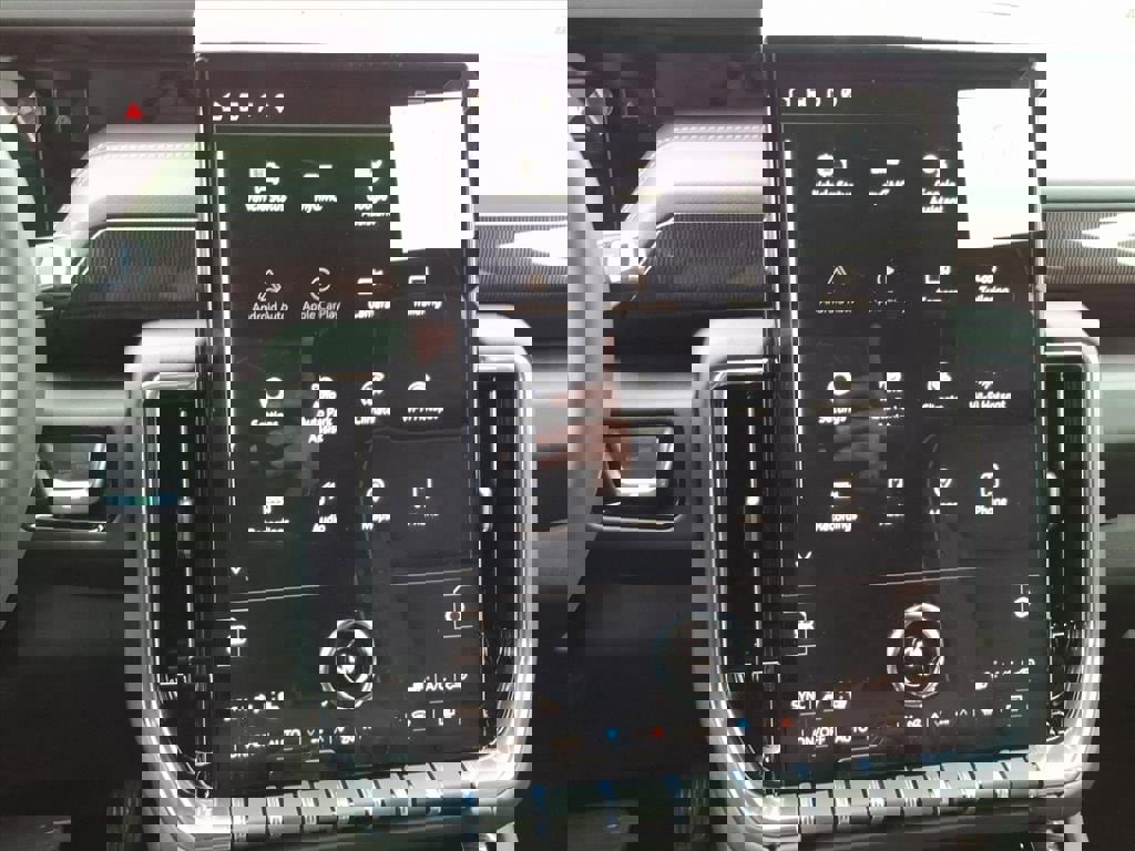 New 2026 GMC Yukon XL Elevation image 22