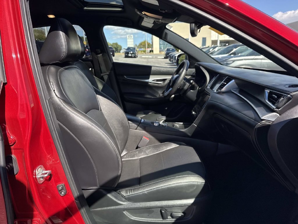 Used 2023 INFINITI QX55 Essential AWD/4WD image 19