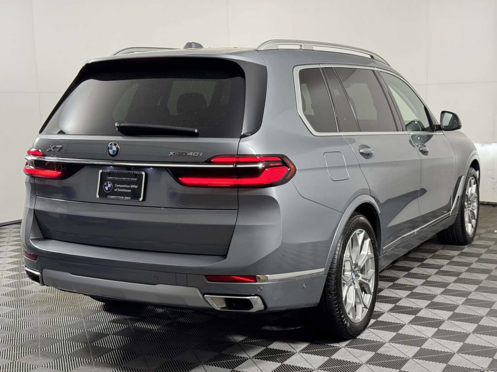 Used 2026 BMW X7 xDrive40i AWD/4WD image 10