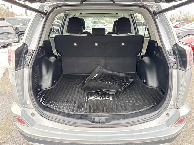 Used 2016 Toyota RAV4 XLE image 12