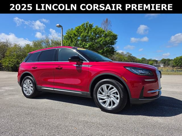 Used 2025 Lincoln Corsair Premiere image 1