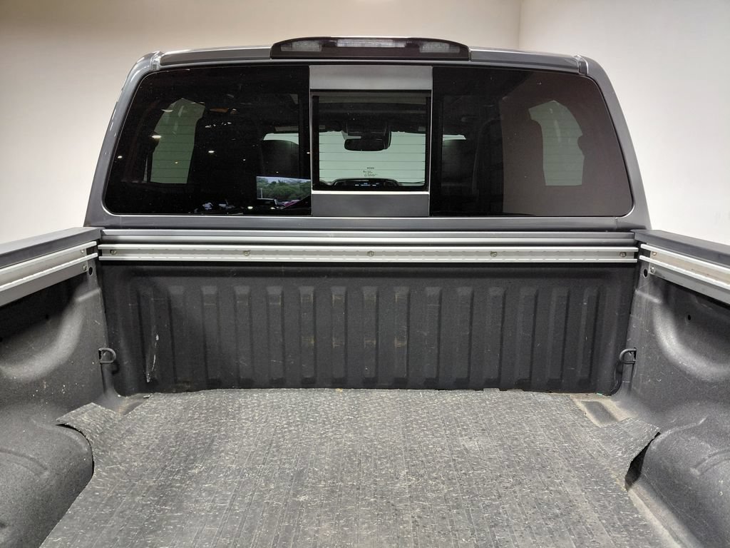 Used 2020 Nissan Titan PRO-4X AWD/4WD image 24