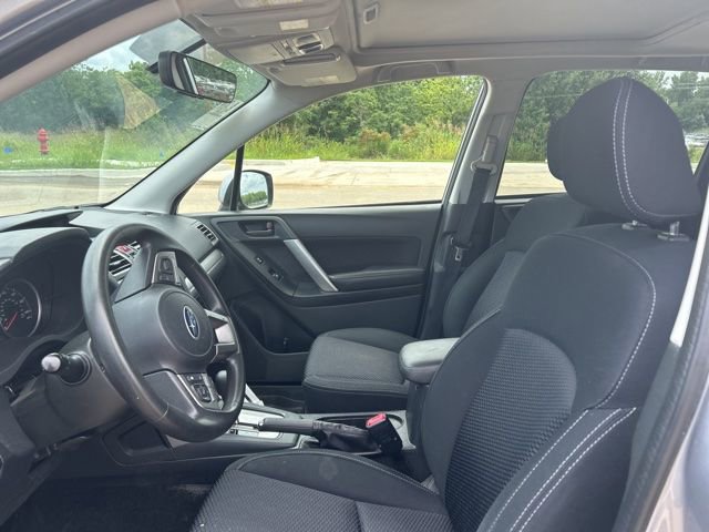 Used 2017 Subaru Forester 2.5i Premium w/ All-Weather Package AWD/4WD image 11