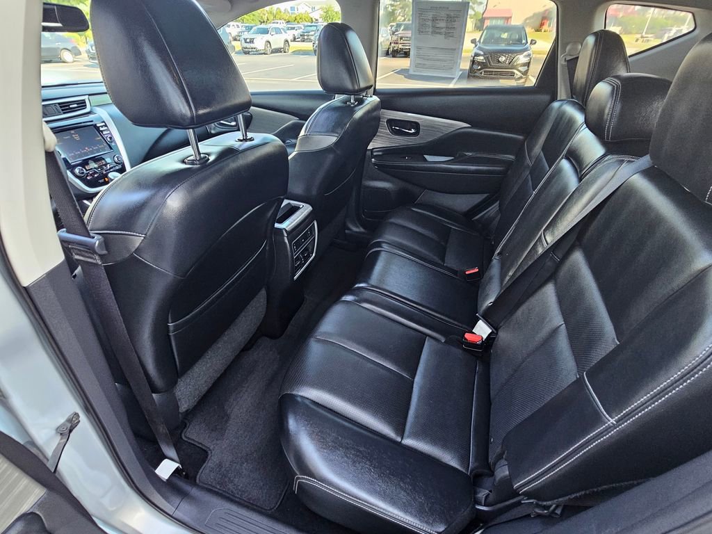 Used 2017 Nissan Murano Platinum w/ Platinum Technology Package FWD image 14