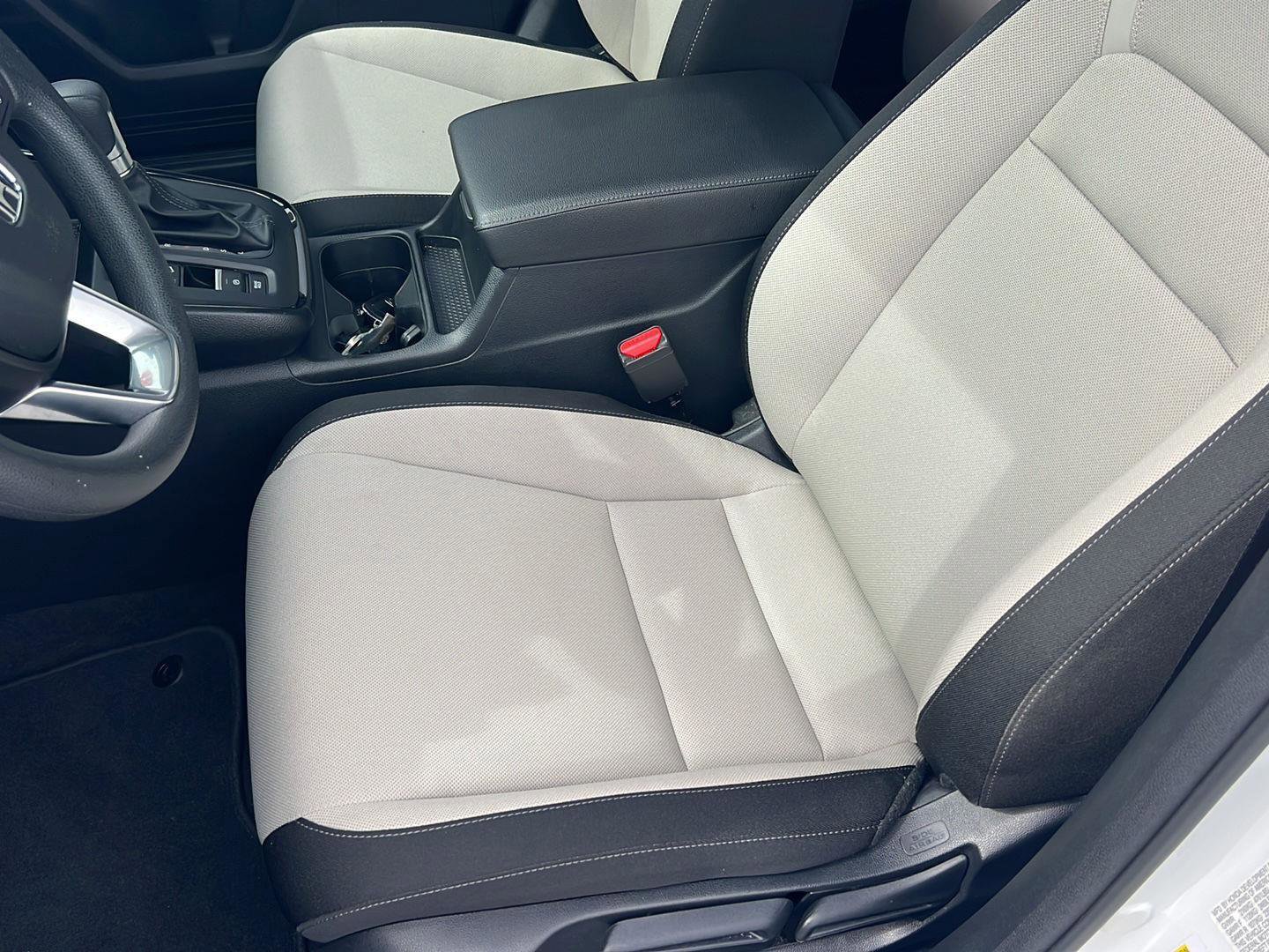 Used 2024 Honda CR-V LX image 29