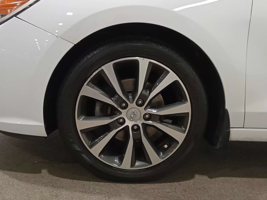 Used 2018 Hyundai Elantra GT w/ Tech Package 03 FWD image 12